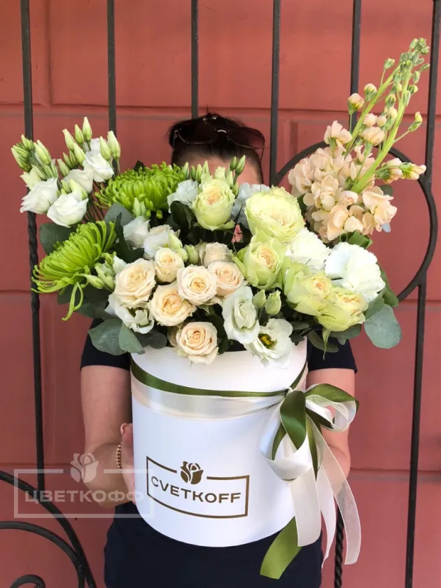 Сборный бокс  в кремовой гамме