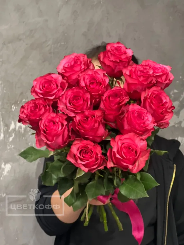 Букет из 15 розовых роз