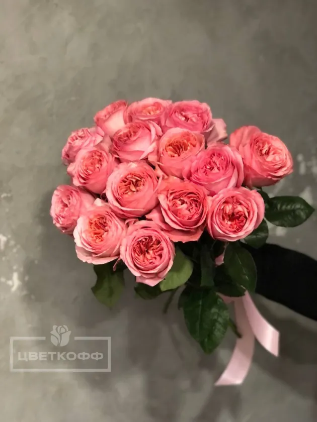 Букет из 15 пионовидных роз