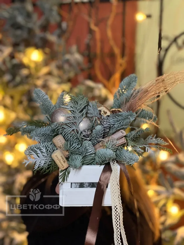 Новогодняя композиция в ящике№3