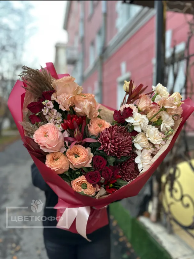 Авторский букет «Магическая красота»