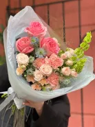 Сборные букет с пионовидными розами