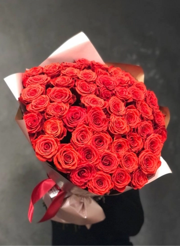 51 роза сорта "Нина" от интернет-магазина цветов в 