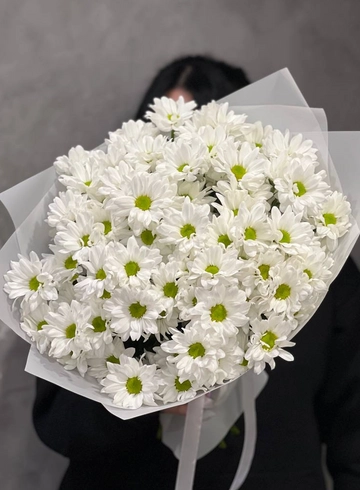 Моно букет из 11 белых хризантем от интернет-магазина цветов в 