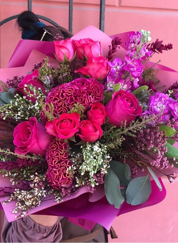 Сборный букет с протеей от интернет-магазина цветов в 