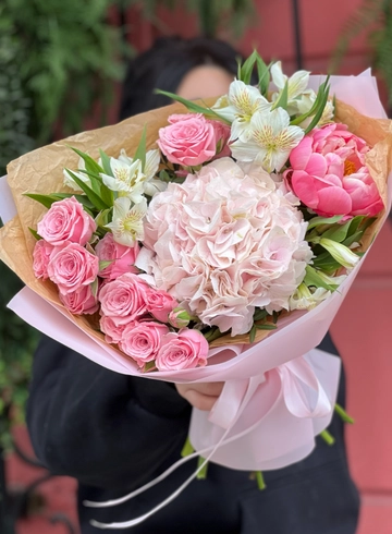 Сборный букет №58 от интернет-магазина цветов в 