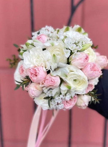 Свадебный букет №15 от интернет-магазина цветов в 