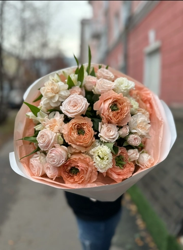 Сборный букет «персиковый сад» от интернет-магазина цветов в 