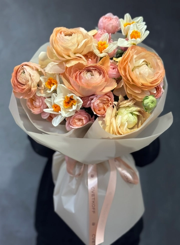 Теплый букет весны от интернет-магазина цветов в 