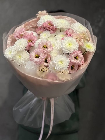 Сборный дуо букет с хризантемой и эустомой &laquo;нежность утра&raquo; от интернет-магазина цветов в 